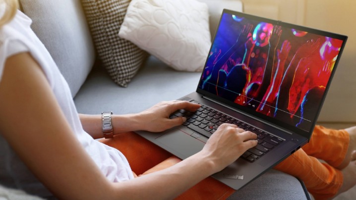 联想更新多款笔记本，包含性能更高的第四代 ThinkPad X1 Extreme